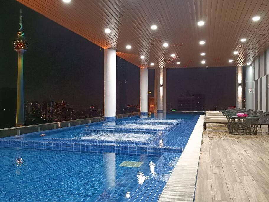 Cl 30A Super Kl View Infinity Pool Klcc Διαμέρισμα Κουάλα Λουμπούρ Εξωτερικό φωτογραφία